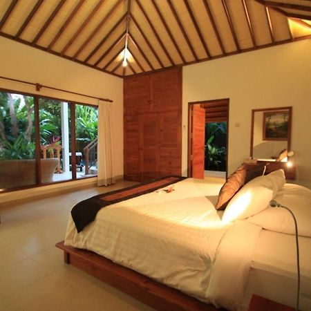 Villa Sutra Pemuteran  Exterior photo